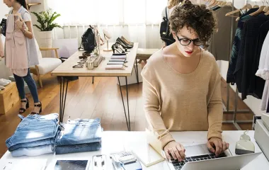 Какое программное обеспечение выбрать для магазина одежды?